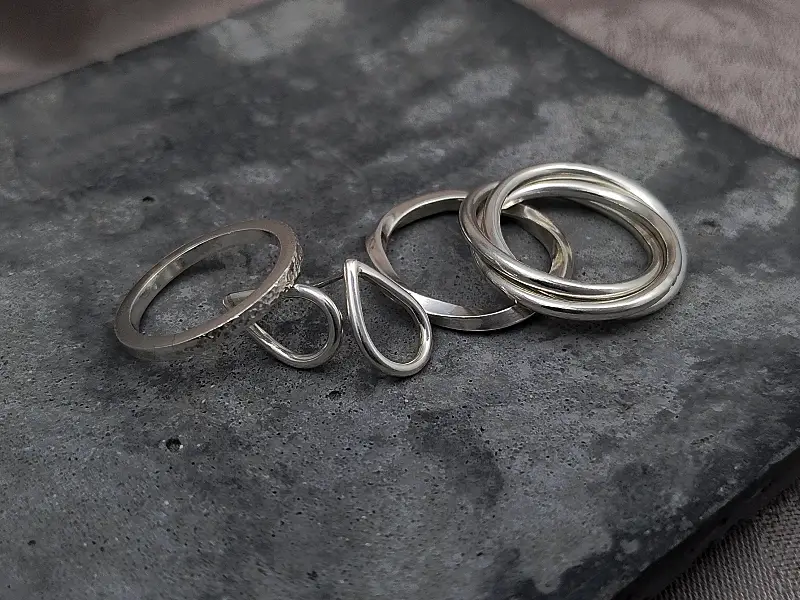Minimalist handmade silver everyday jewellery pieces with minimalist clean design